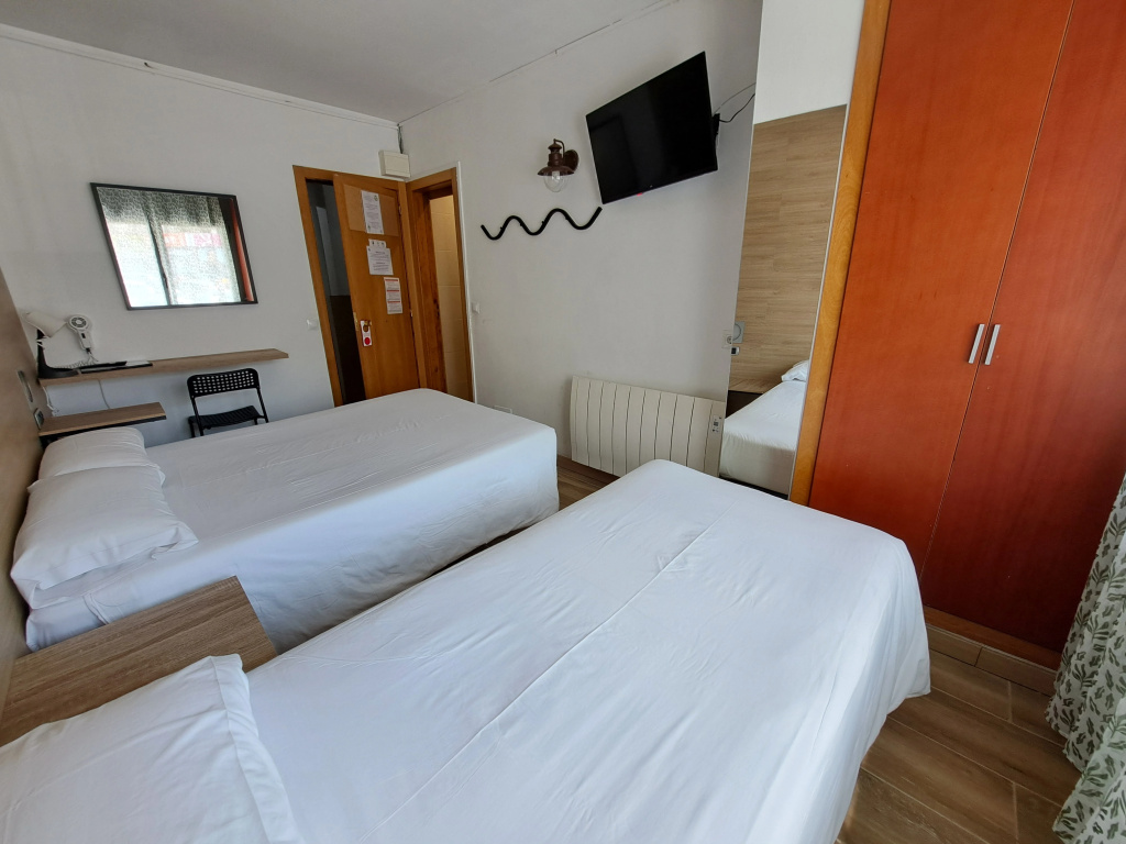 Hotel Avanti — 3