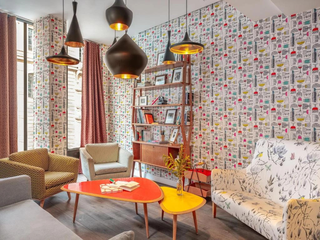 Hôtel Crayon Rouge 26