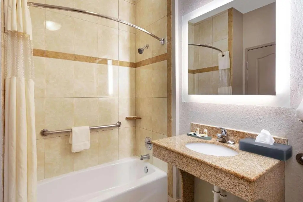 La Quinta Inn & Suites by Wyndham Lindale - Chambres