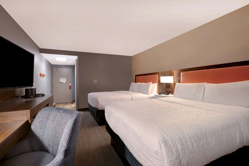 Hampton Inn Crown Point - 5
