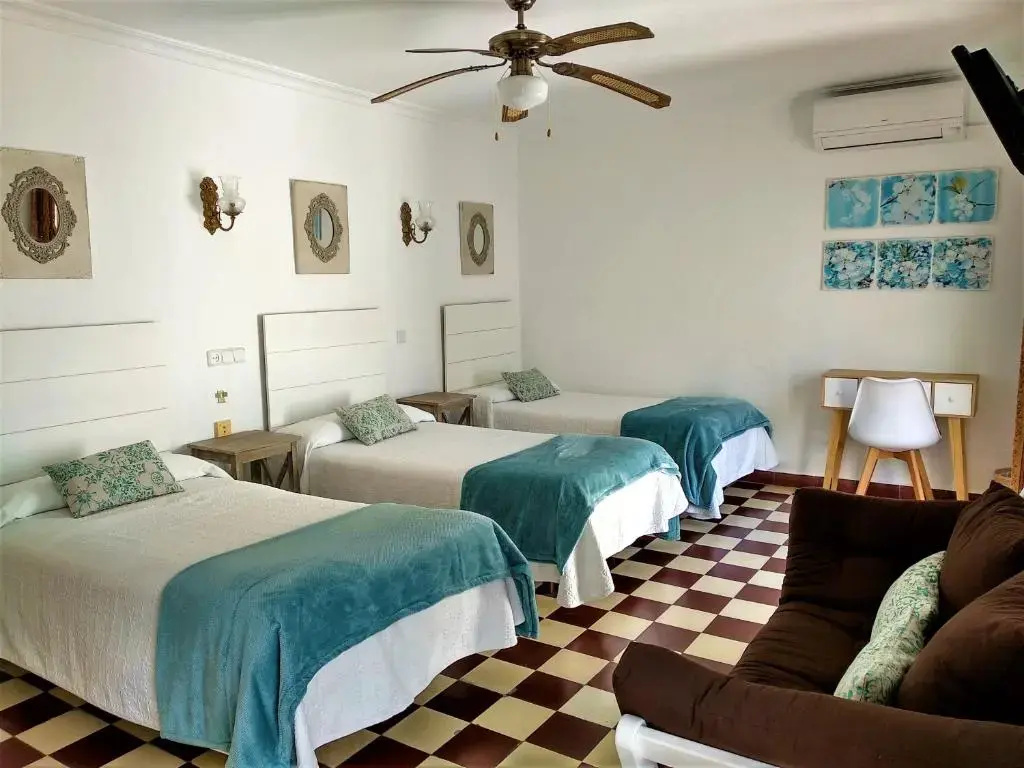 Economy room