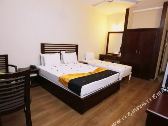 Hikkaduwa Beach Resort