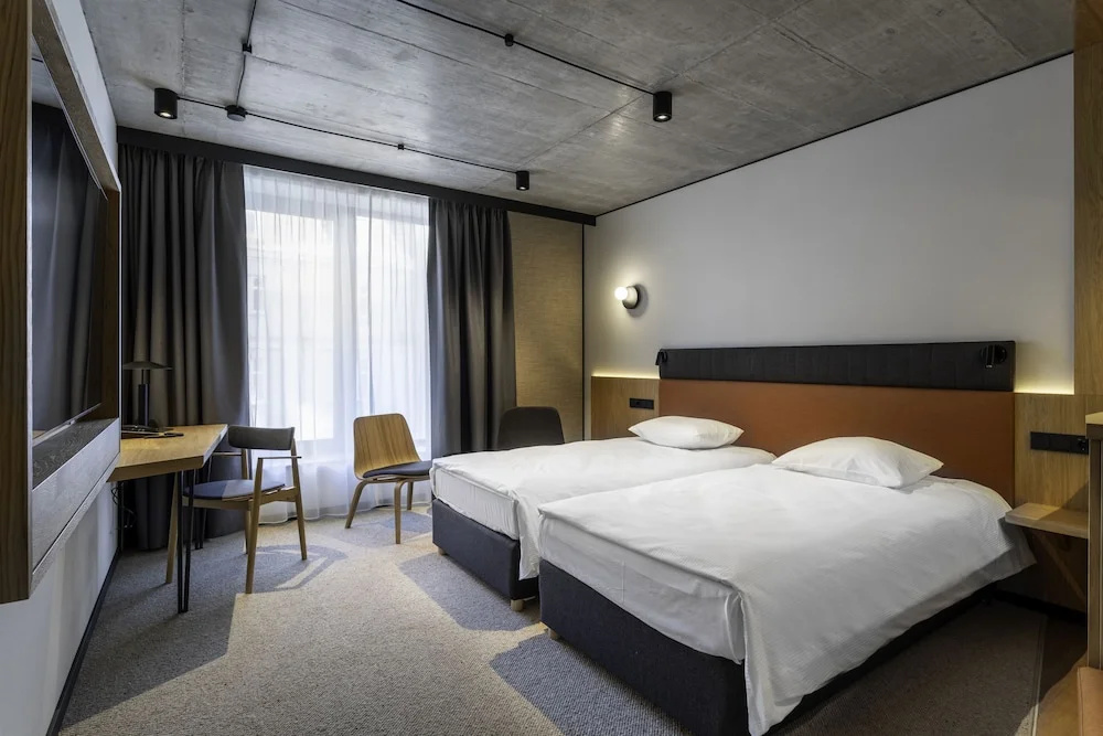 Standard Double room (twin beds)