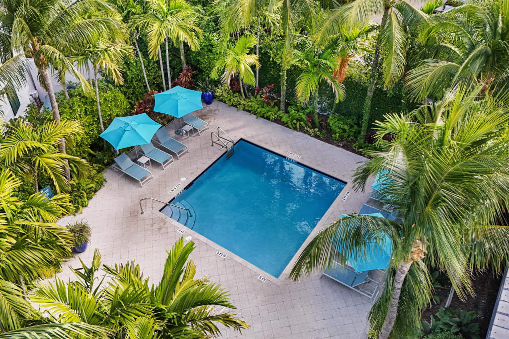 Tranquility Bay Beachfront Hotel and Resort - Général
