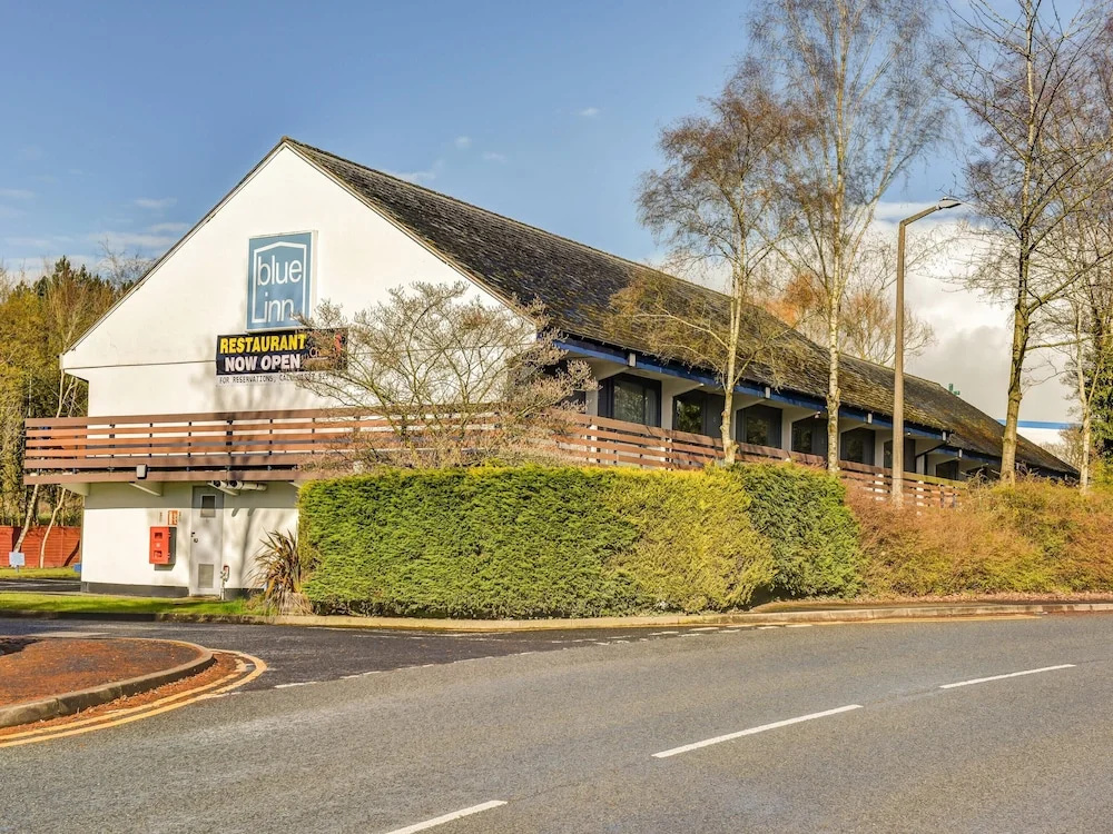 OYO The Hotel Rafiya, Redditch