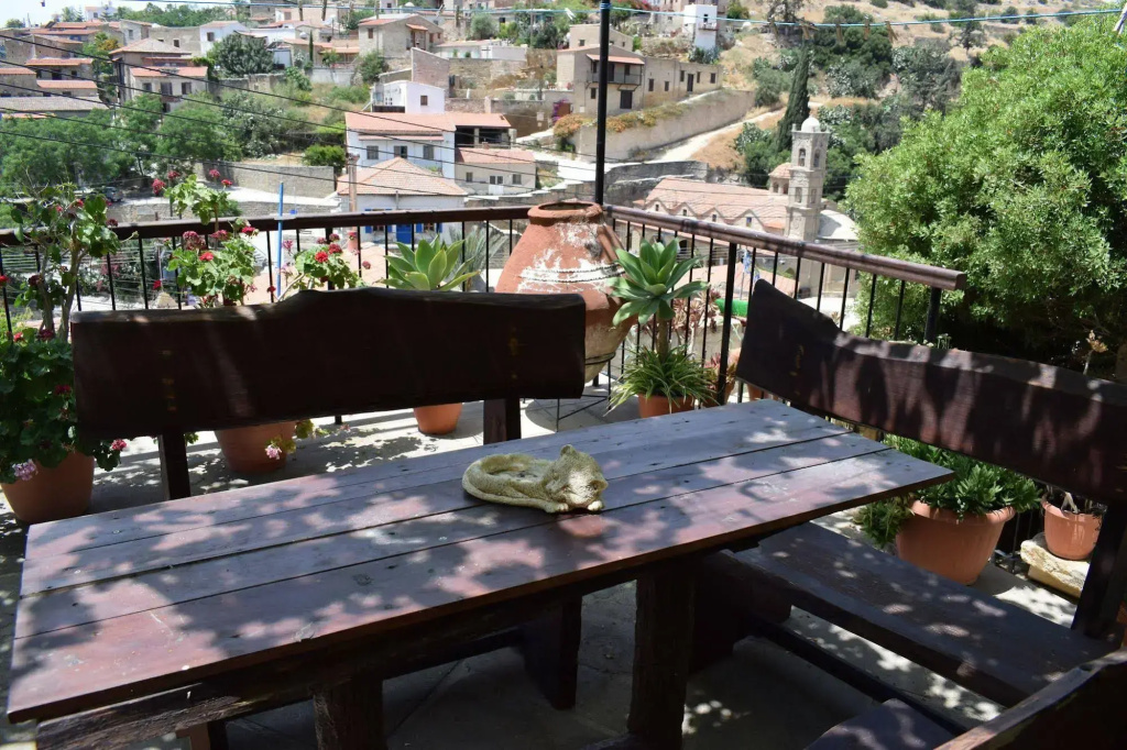Vasilopoulos House
