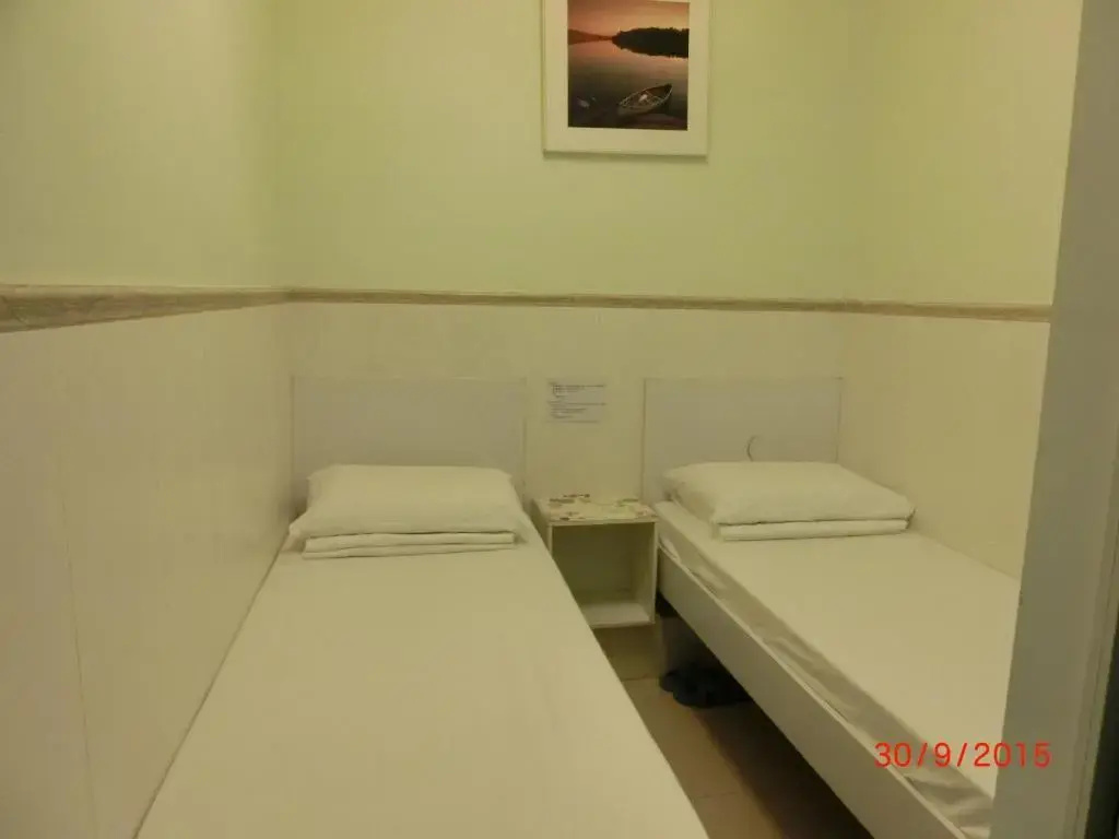 Standard Double room (twin beds)