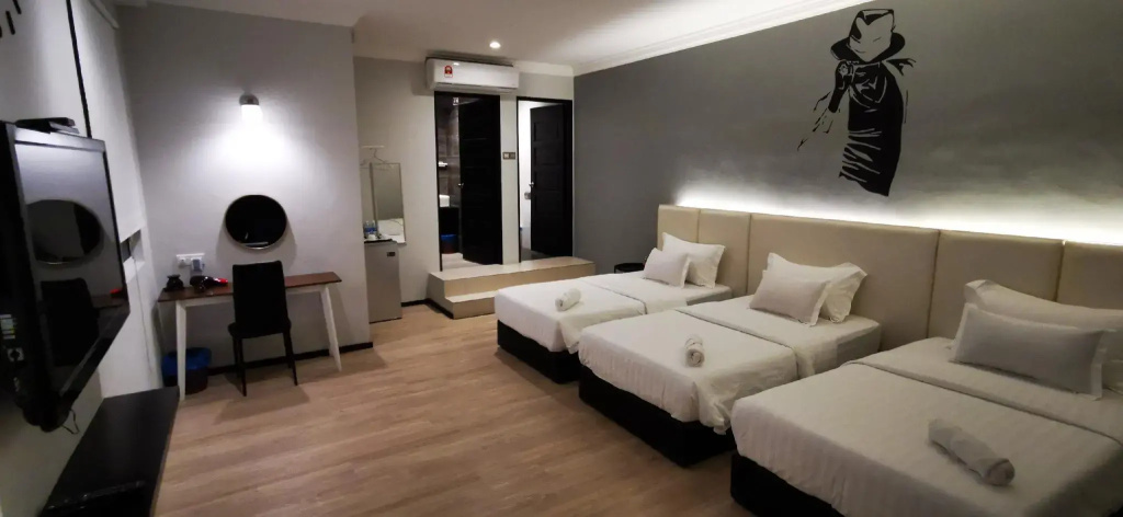 Luxury Triple room