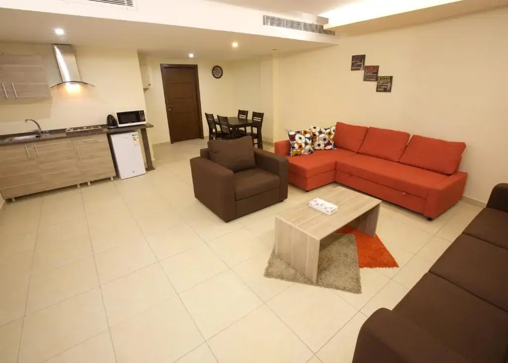 1 Bedroom Apartment
