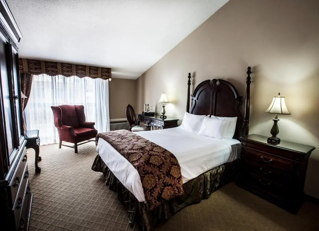 Superior Double room (full double bed)