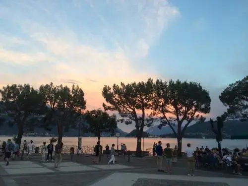 Beach & Waterfront