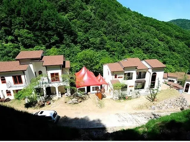 Hillstory pension