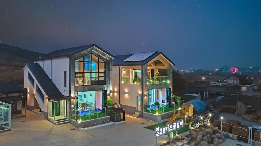 Gyeongju Cheongun28 Kids Poolvilla