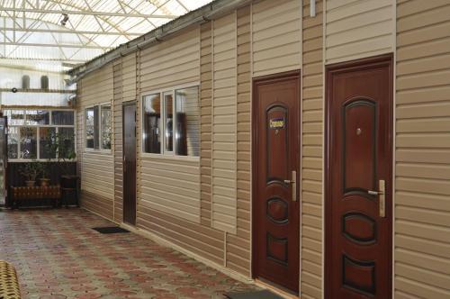 Каракол: Отель Karakol HOLIDAY