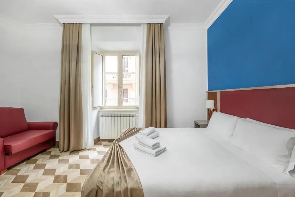 Deluxe Double room (full double bed)