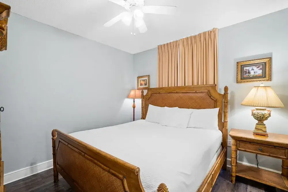 Majestic Beach Resort by Panhandle Getaways - Chambres