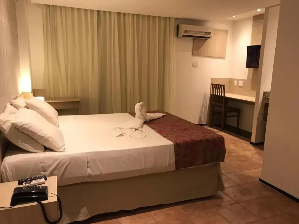 Plaza Praia Suites - Chambres