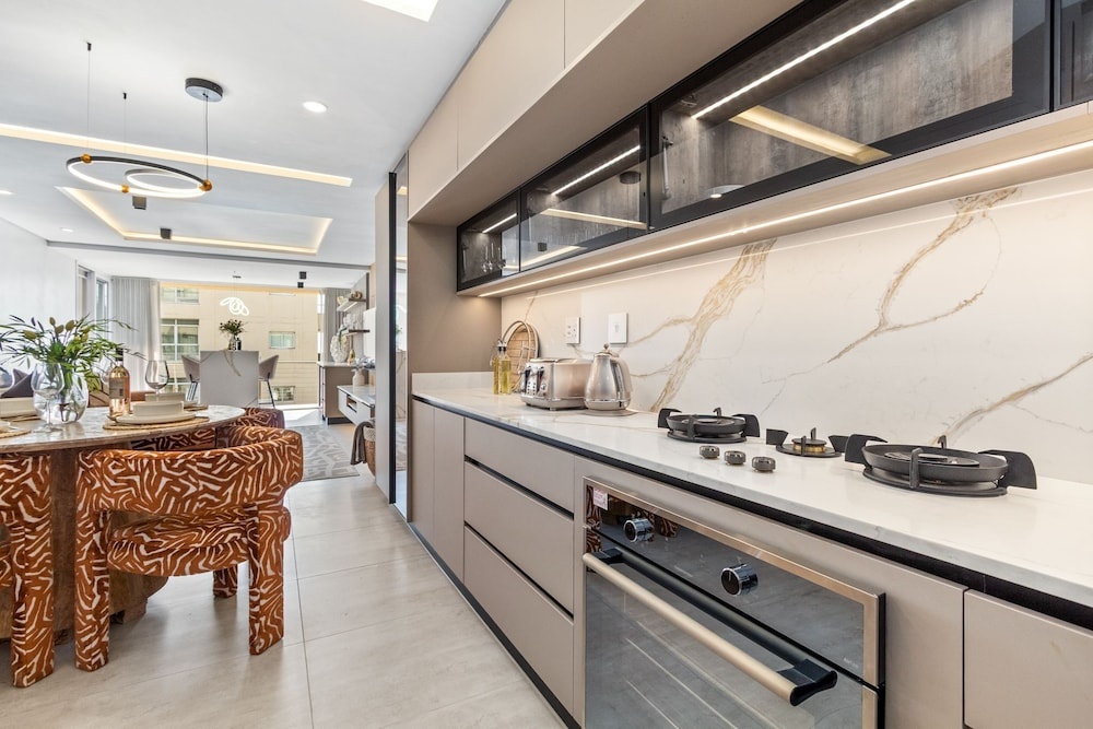 Lagoon Beach Luxe 116a — 4