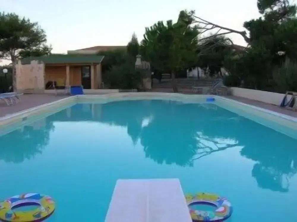 Hotel Club Mezzaluna - Général