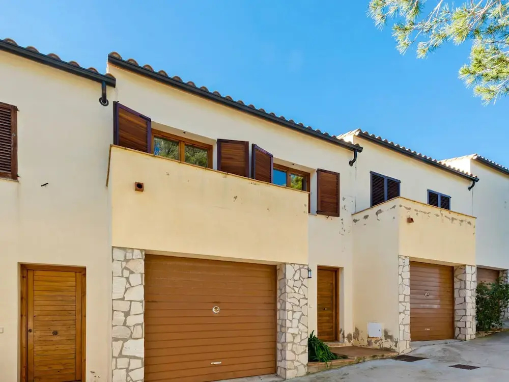 Spacious Apartment in Begur With Swimming Pool