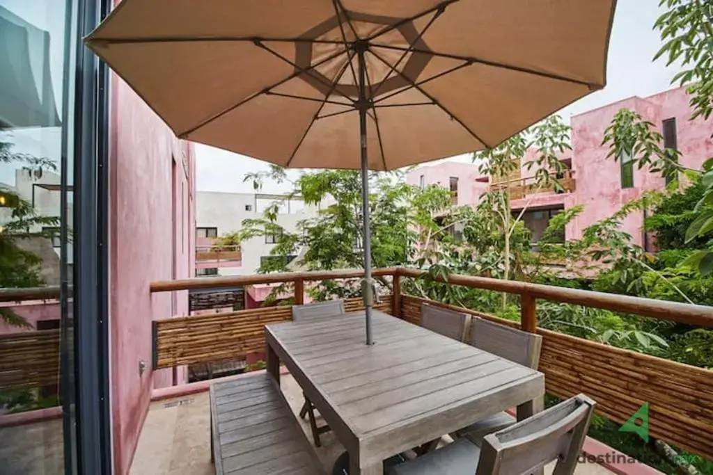 2 Bedrooms Apartment with Private Terrace