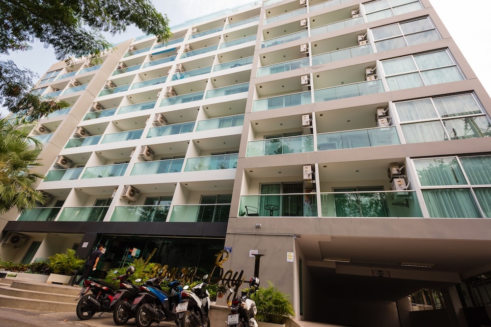 Laguna Bay 1 Condo by GrandisVillas