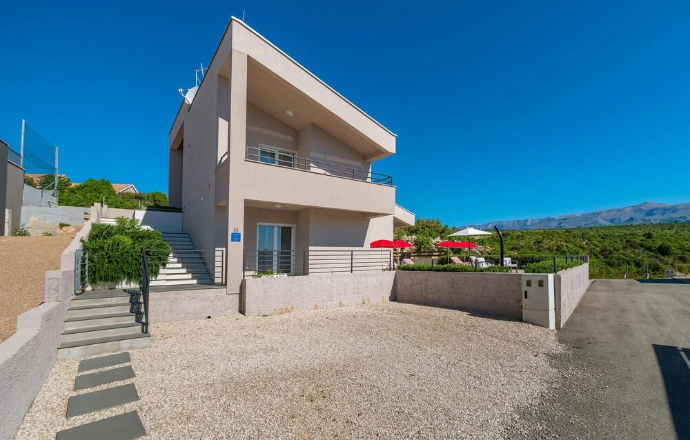 Stunning Home in Posedarje With 4 Bedrooms, Wifi and Outdoor Swimming Pool