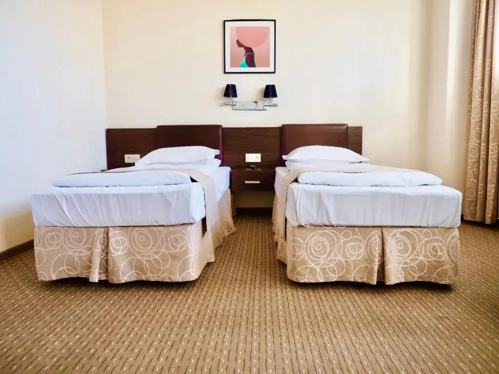 Iness Hotel - Chambres