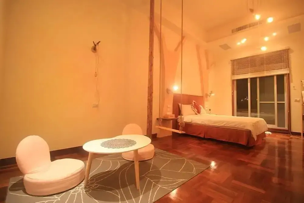 Standard Double room with balcony full double bed