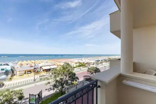 Beach & Waterfront
