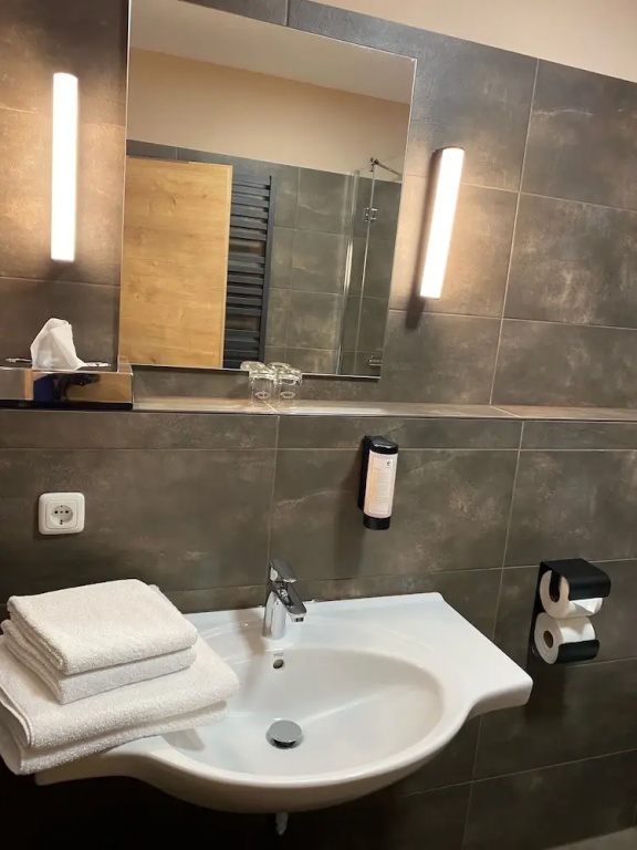 FETZ - Das Loreley Hotel - Général