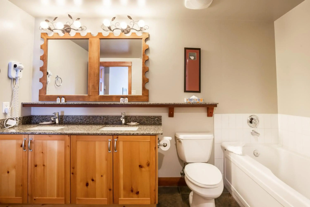 Legends Whistler - фото 8