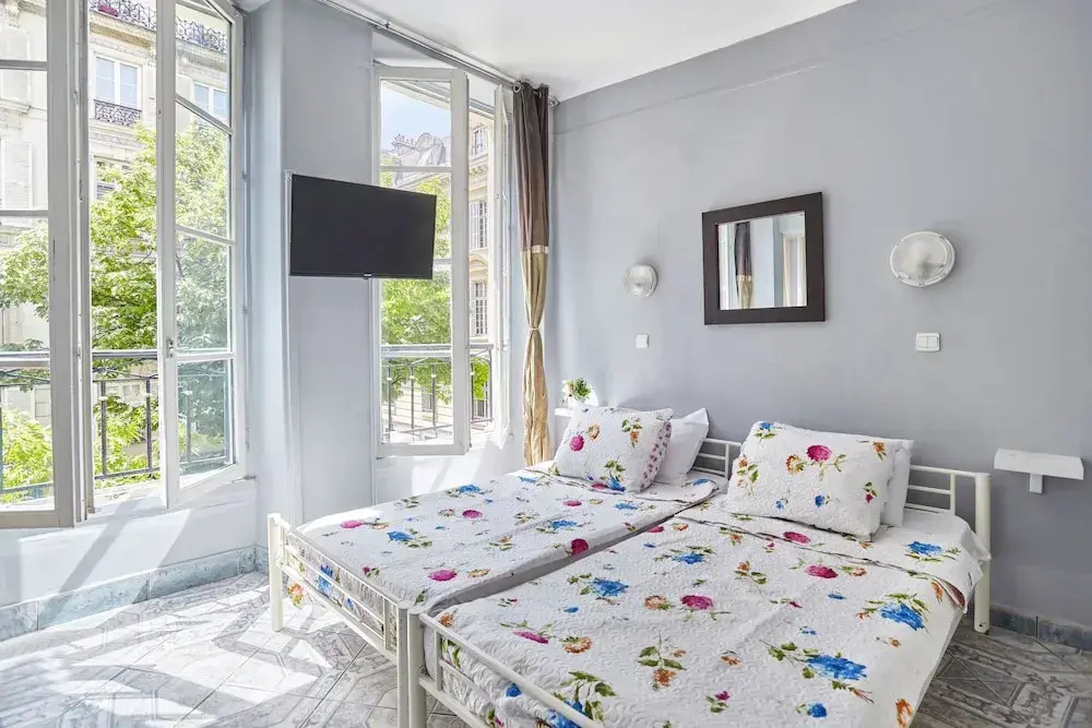 Double room (twin beds)