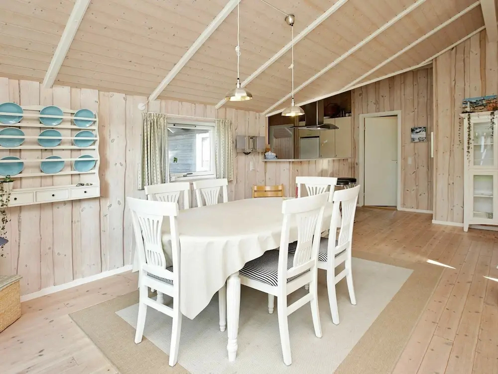 Alluring Holiday Home in Hemmet With Whirlpool - фото 15