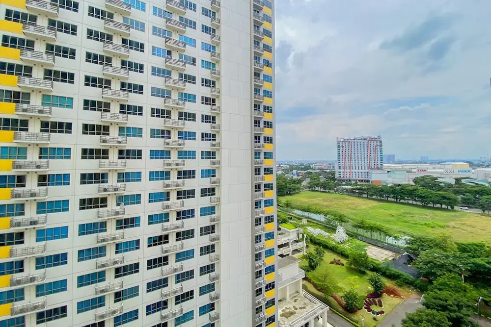 Modern And Homey 2Br At Springlake Summarecon Bekasi Apartment