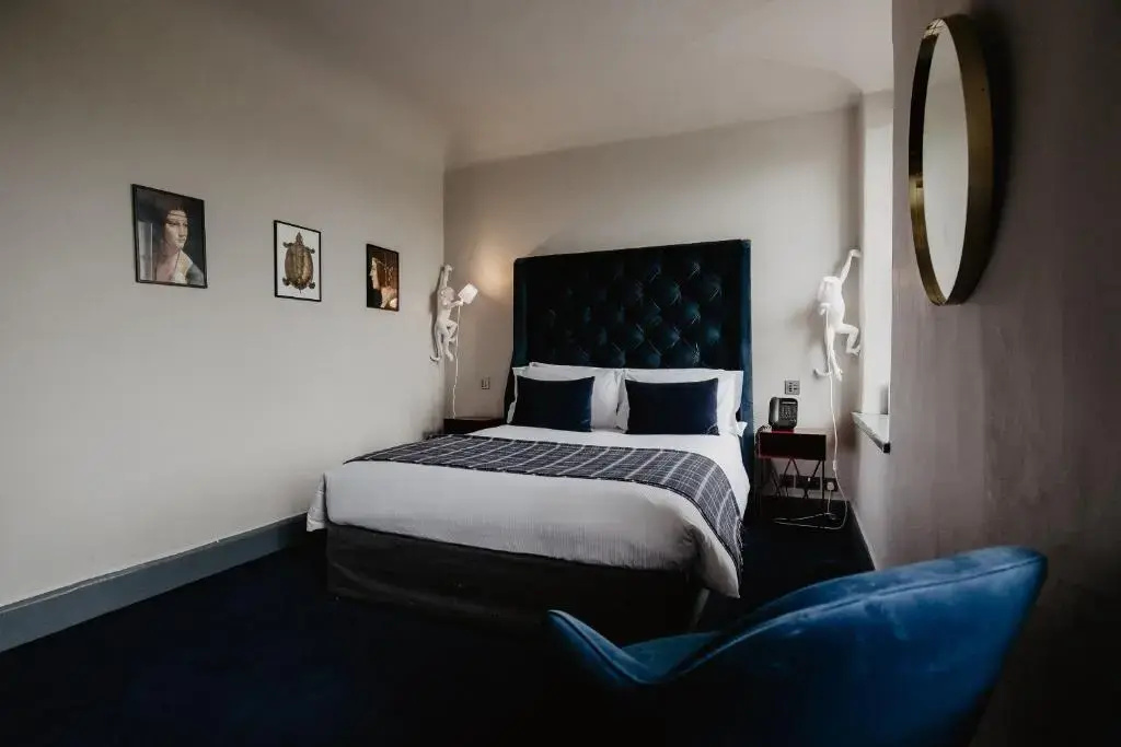 Standard Double room (full double bed)