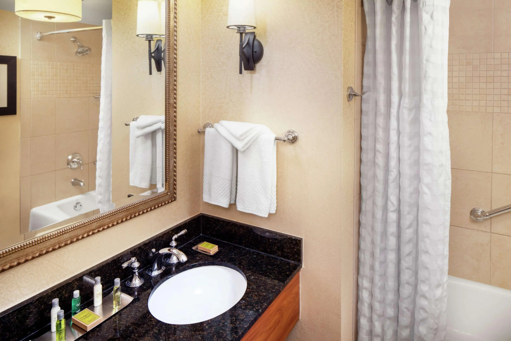 DoubleTree by Hilton Cleveland East Beachwood - Général