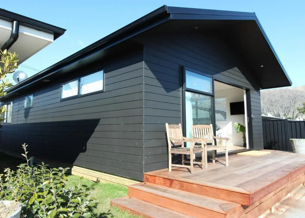 3 - Sunny Brand New house