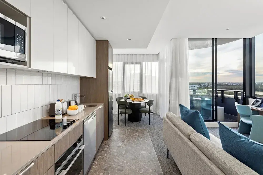 3 Bedrooms Executive Apartment