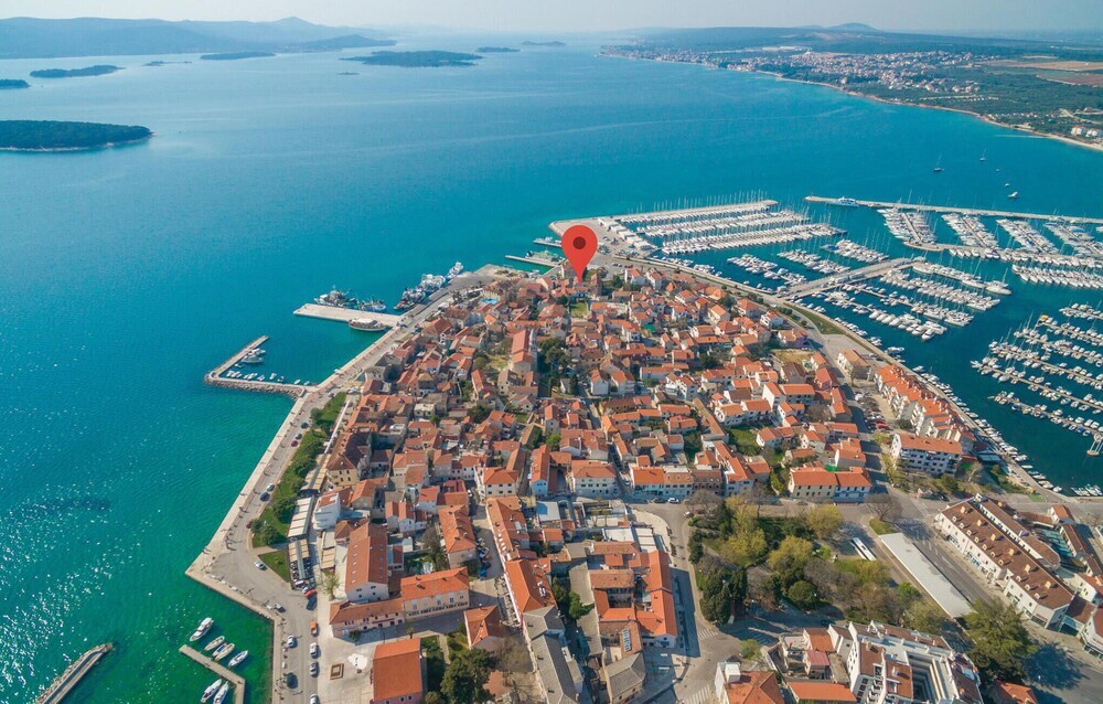 Отель Beautiful Apartment in Biograd na Moru With Wifi and 1 Bedrooms, фото 13