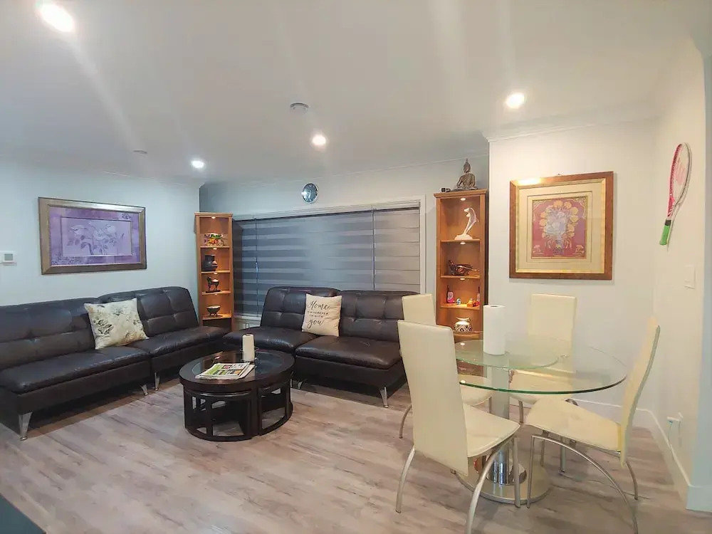 Sarla Villa Surrey - фото 17