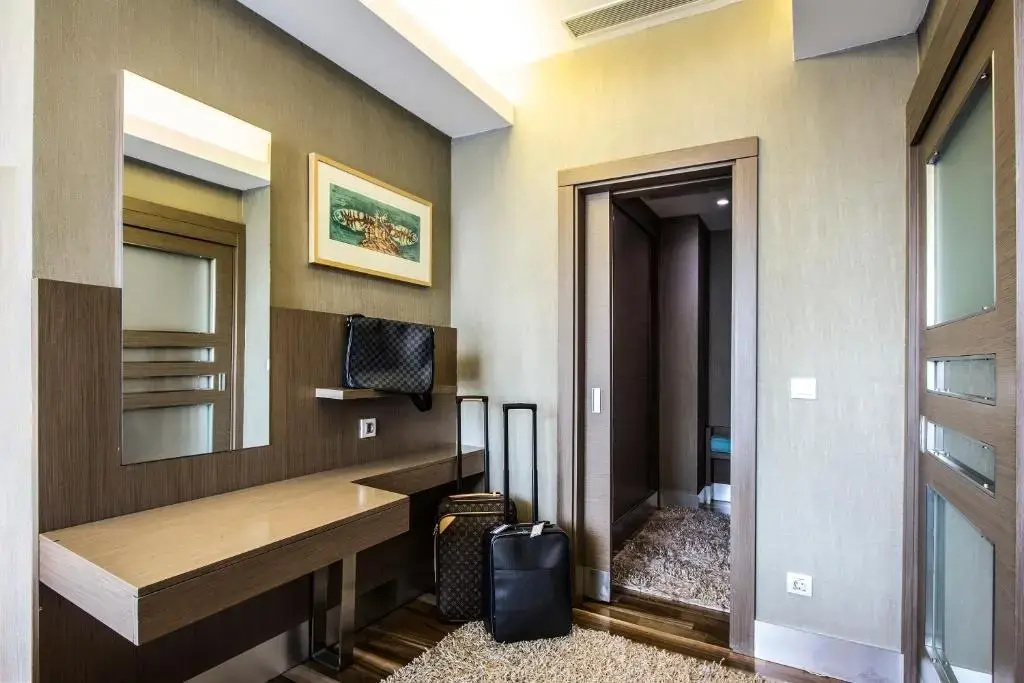 Люкс Residential с гидромассажной ванной и парилкой в Avantgarde Urban Levent