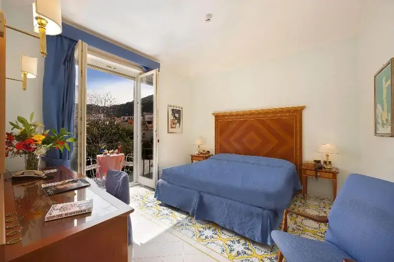 Continental Hotel - Chambres