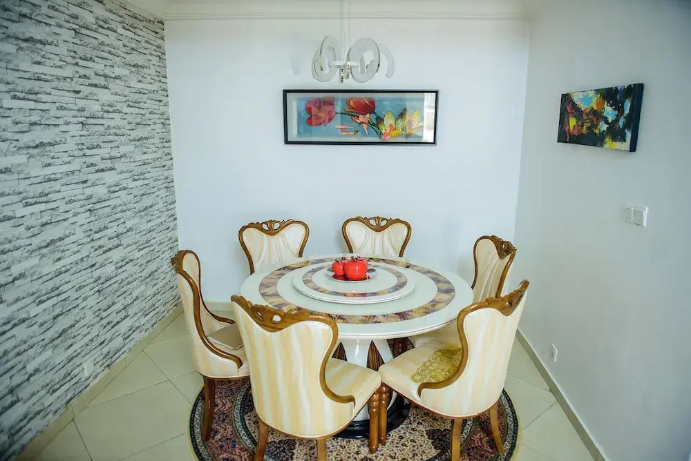 Beautiful 4-bedroom House Located in Abuja - фото 15