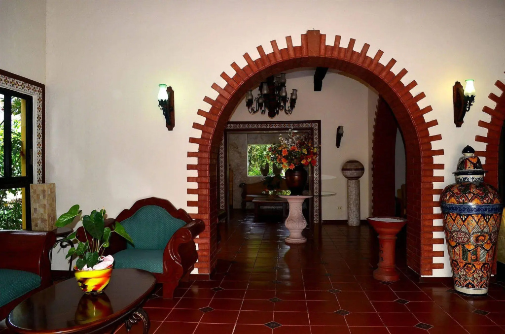 Hotel photo 13