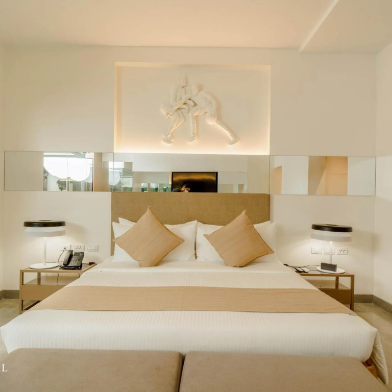 VS Hotel — 5