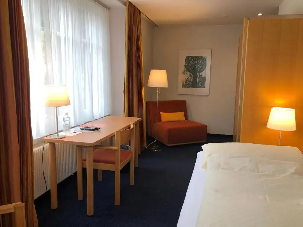 Hotel Weisses Kreuz - Chambres