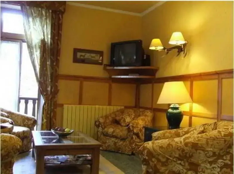 Hotel Eth Pomer - Chambres
