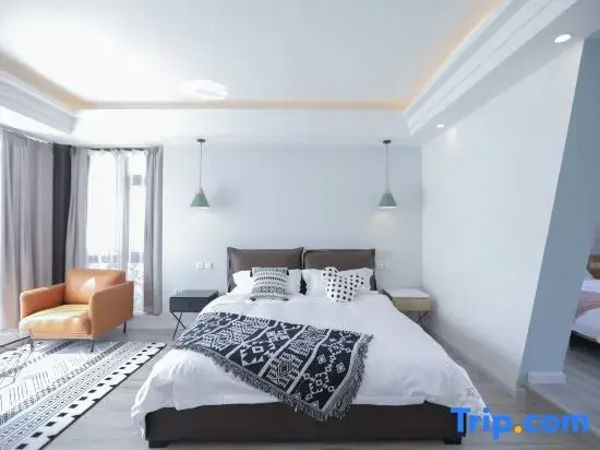 Suite with balcony