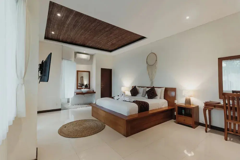 Deluxe Suite with view